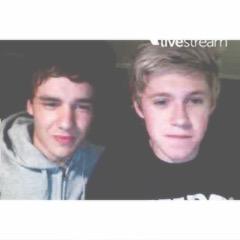 pezzlinsonsvd59's profile picture. I FOLLOW YOU SO FOLLOW @pezzlinson AND RT THIS PLEASE https://t.co/QcWdk5gKcr