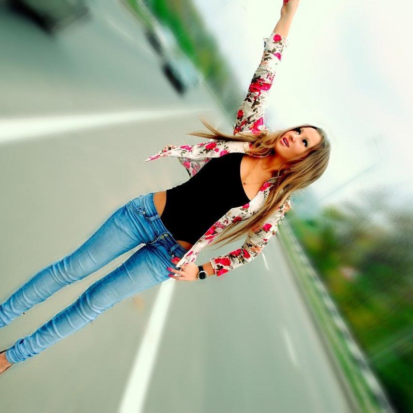 skliaralena4's profile picture. 