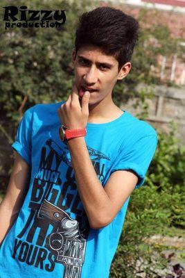 proud to be pakistani and muslim Btw bio doesn't matter.  insta username :MUTI_BUTT