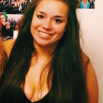 amycollinson1's profile picture. Exeter graduate 🎓 Chartered accountant 🤓