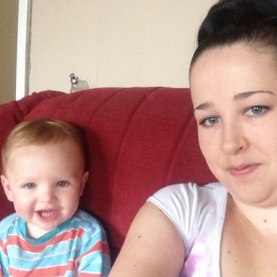 im a full time mum and loving every minute of it