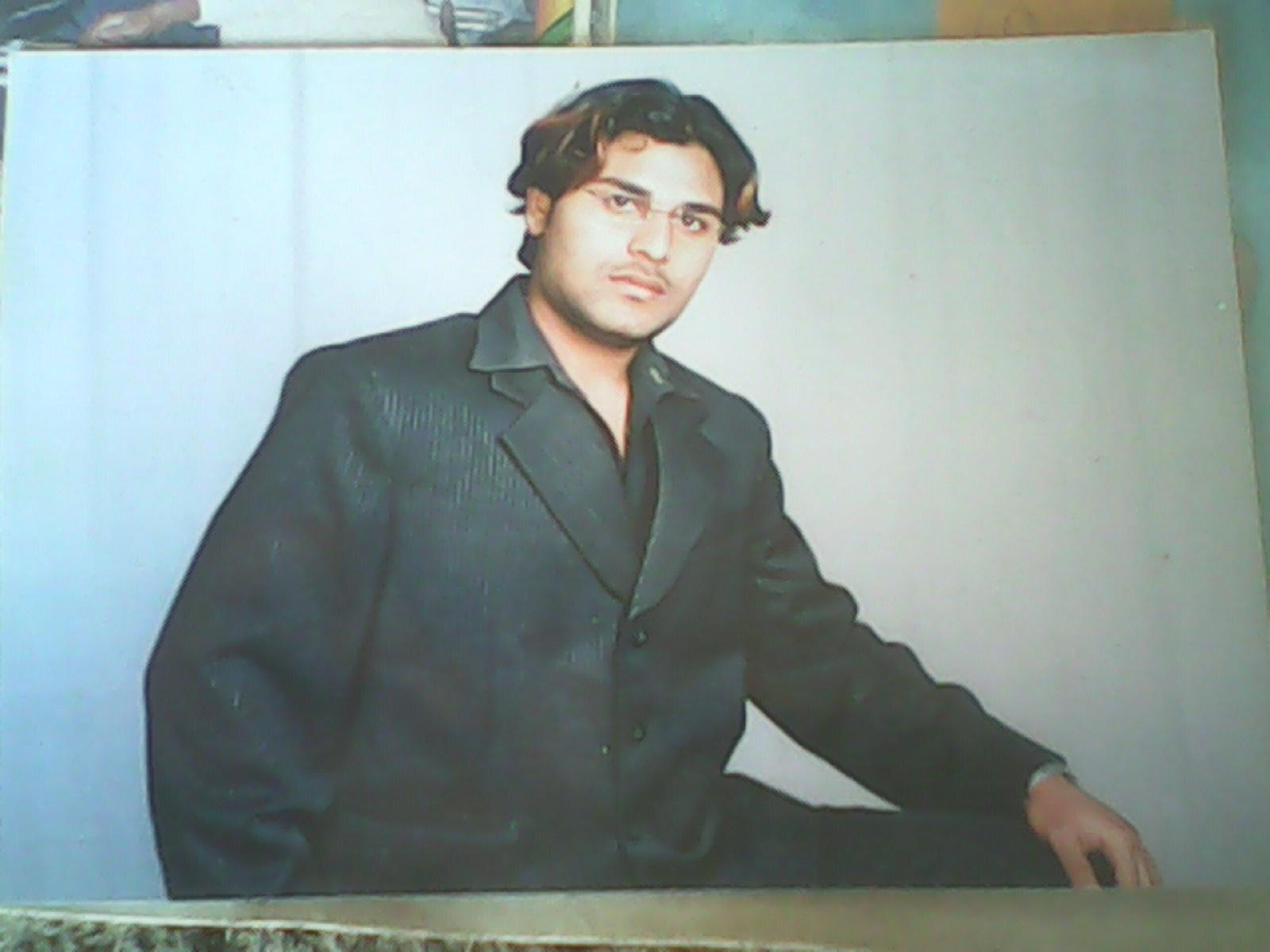 dsaroj301's profile picture. Student and social warkkar