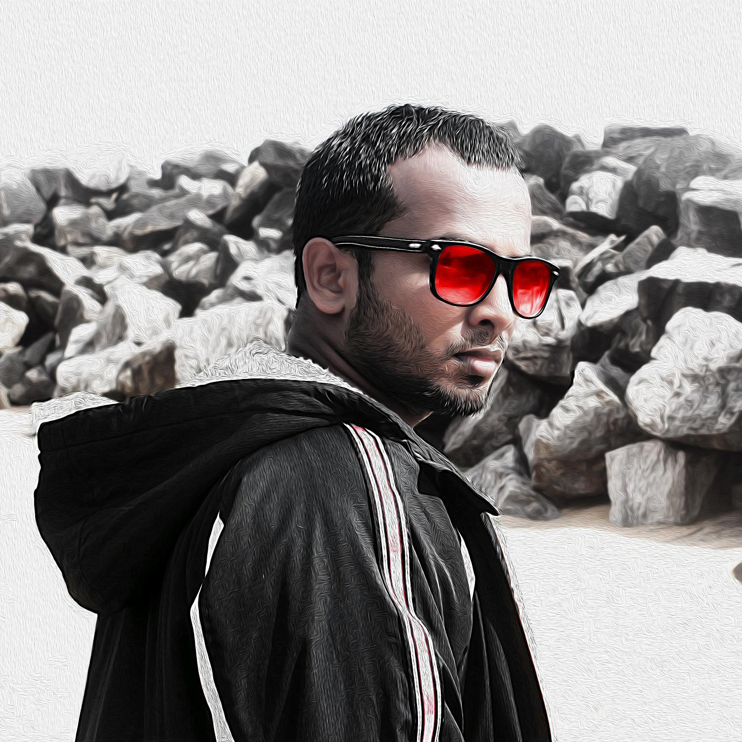 Nothing special to mention about me. I AM WHAT I AM.....AND WILL BE