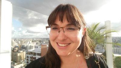 Living a bilingual life, travelling, crocheting & promoting Victoria's education capabilities.
