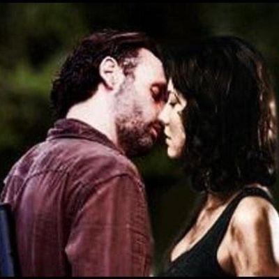On the roads, upset about Tyreese's death and Beth's but we have to move on. Taken by @FuckingMaggieG I love her to death! Touch her, your dead!