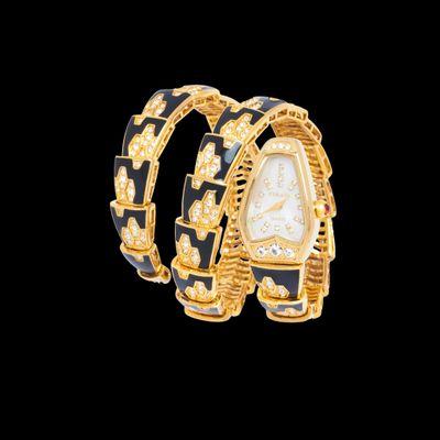‏شركة كوﻻيا التجارية اكسسورات نسائية من سورافيسكي العالمية الشهيرة # الرياض  ‎ هاتف   920004742
8002475757