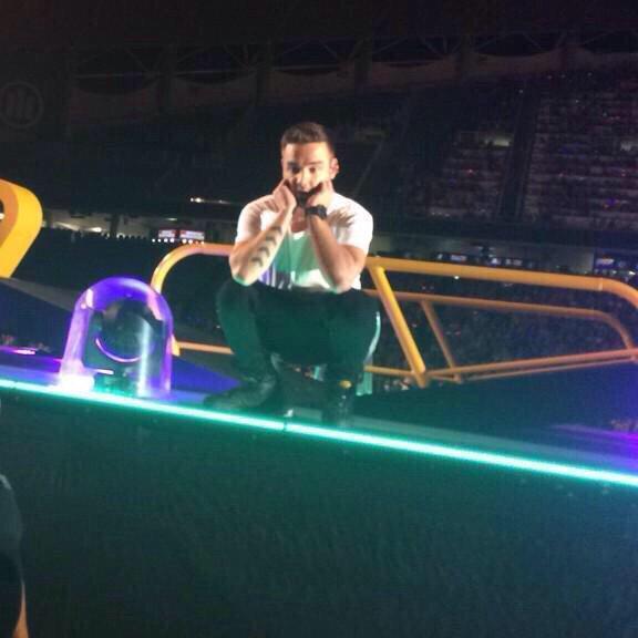 PLEASE FOLLOW @caringpayne