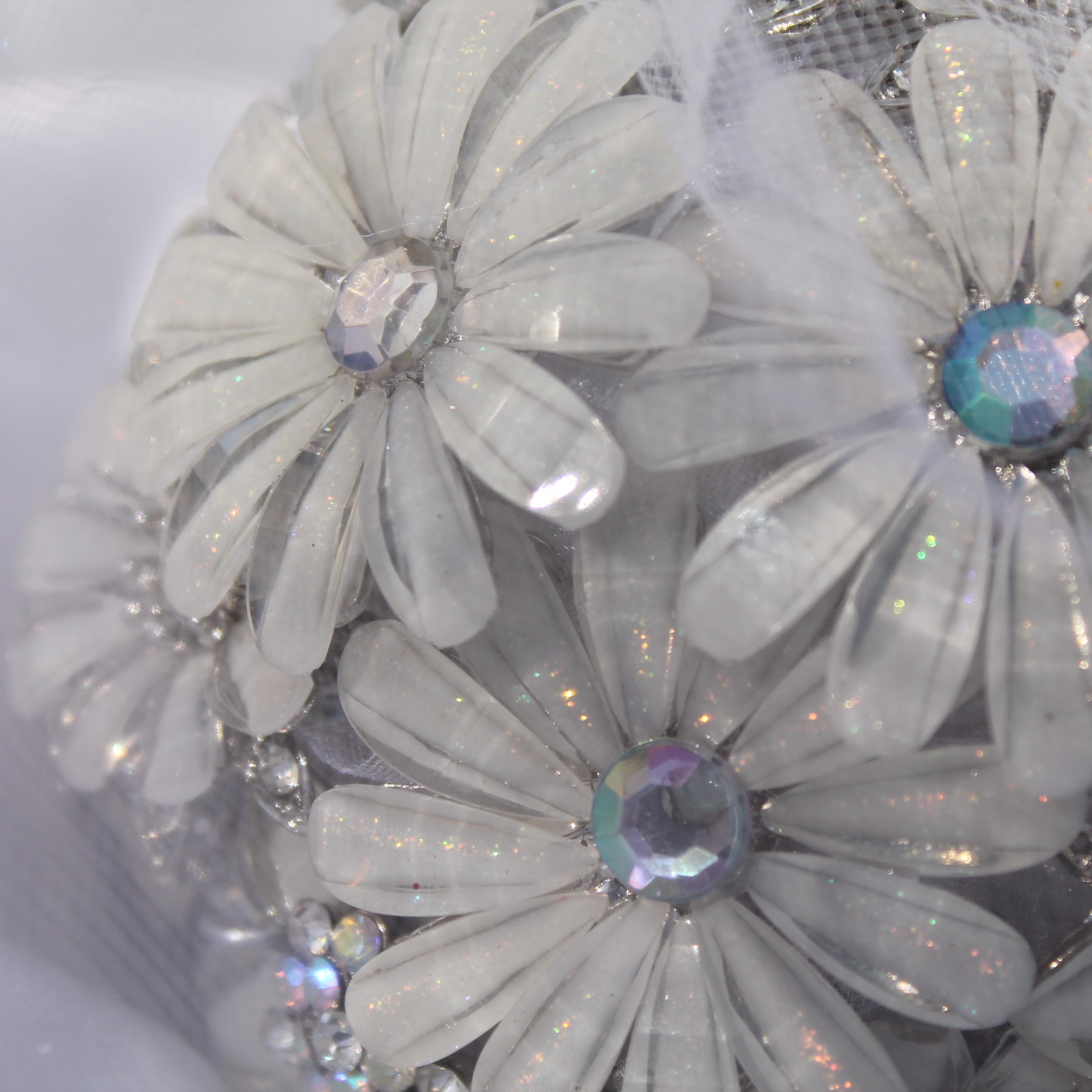 ido.broochbouquets@gmail.com