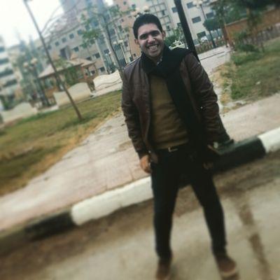 ‏إلى أين يقود الوطنَ هؤلاء وهؤلاء؟ ولم لا تكون حياتنا أكثر بساطة وأقل تعقيداً؟
✊✊✊✊✊✊✊✊✊✊✊