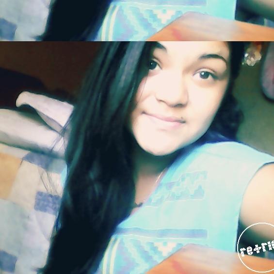 ValescaGonzales's profile picture. ♥Cuando la vida te presenta razones para llorar,demuestrale qe tienes mil y una razones para reir ♥♛JUSTIN~ BIEBER ♥