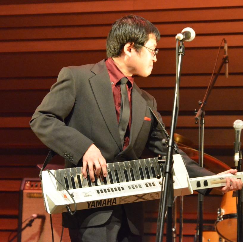 DrKuropan's profile picture. 「アナログからデジタルまで、アコースティックからエレクトリックまで」ピアノ／キーボード、バイオリン、ギター、パーカッション、MIDI・・・etc. と’いろいろな楽器’を（趣味で）やってます・・・・・