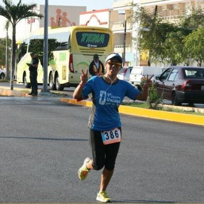 estephy25's profile picture. 