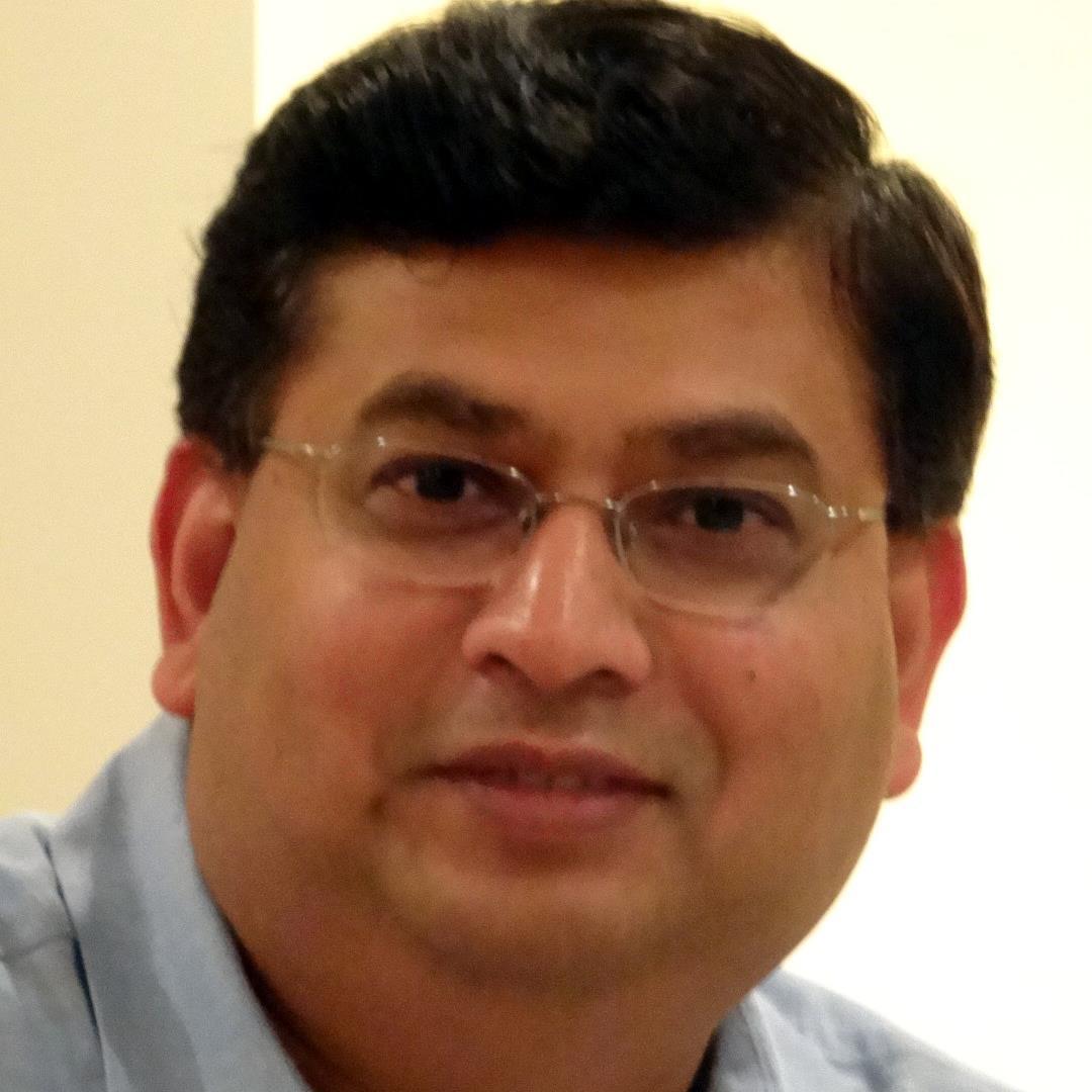 rmsozzy's profile picture. 