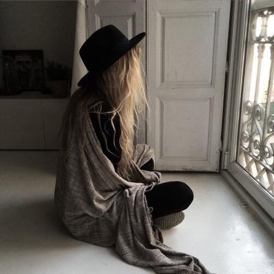 dimel0tu's profile picture. Supongamos que te faltan las mismas mitades que a mi.