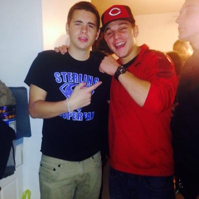 RobbieShaq's profile picture. -20 -HT -Worry about your character not your reputation. Instagram- @Robbieo_