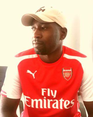 An open minded Arsenal supporter who always follow bac those who follow. Other fans welcome. Football is entertainment and Gunners deliver that. Gooners :)