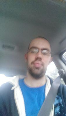 jplach27's profile picture. Chillin