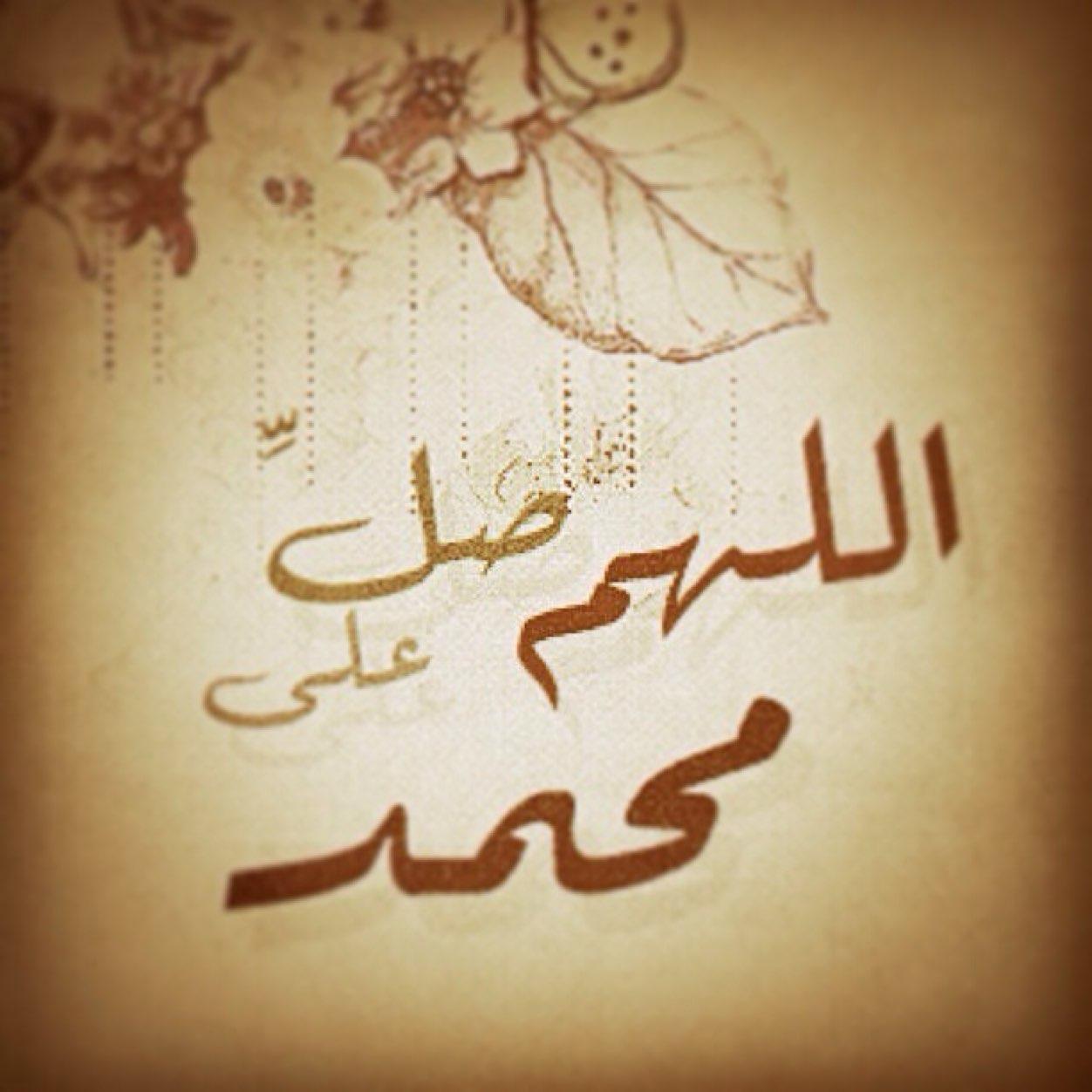 ‏لا يهمني من تكون ولا يهمك من أكون سأحترمك سواًء كان أسلوبك معي جيد أم سيء فكلا الحالتين لستُ أنا من رباكَ