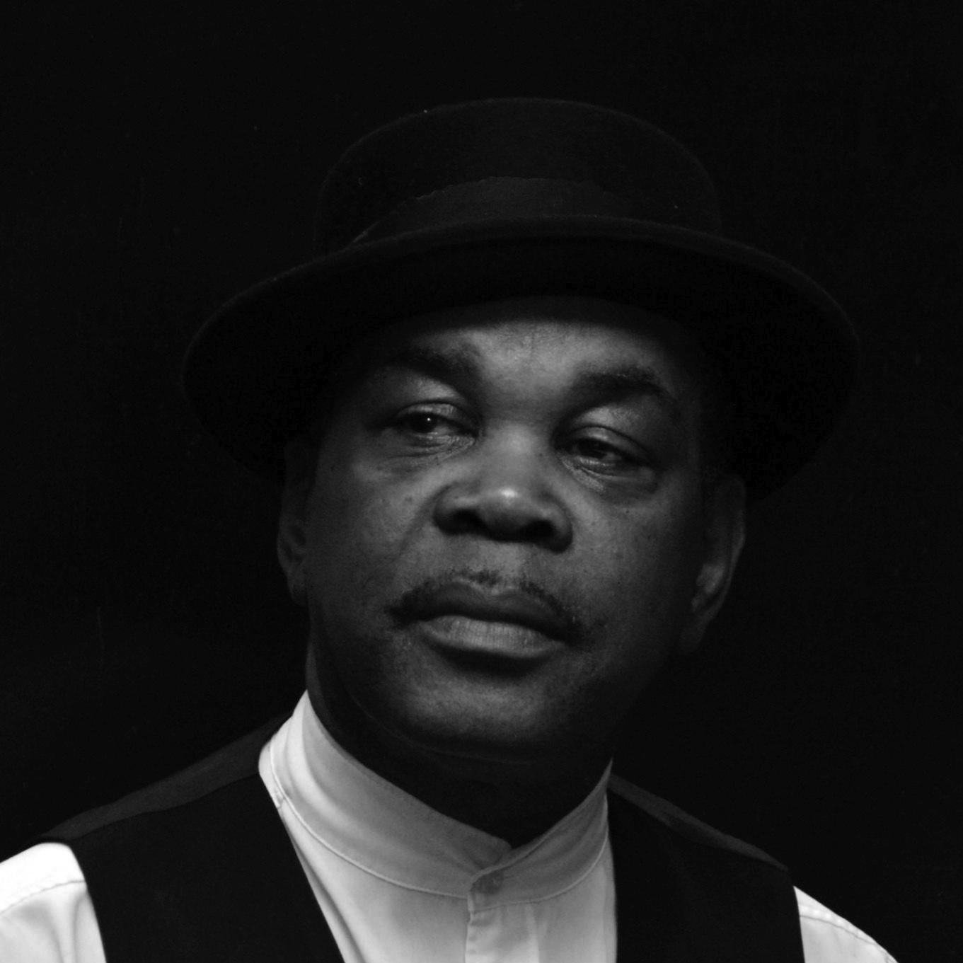 Co-founder member of BritFunk band Central Line. Worked with Chaka Khan, Robert Palmer, Lulu, Barry White & The Libertines.