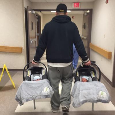 TGOODS20's profile picture. LINEBACKER LOUNGE 🏈 #HereWeGo