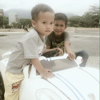menyewakan segala jenis mobil dan melayani sewa tahunan,bulanan,harian,perjam dan drop tempat tujuan_di jamin anda puass !!!! phone 081341017966