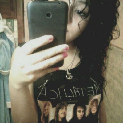 Slashita56's profile picture. Guns n roses/Metallica
Slash/Kirk 
14/S.A tx
