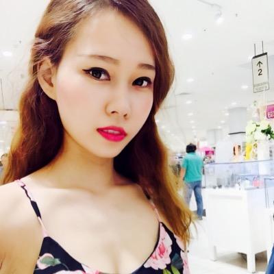 ThoLuxy's profile picture. 