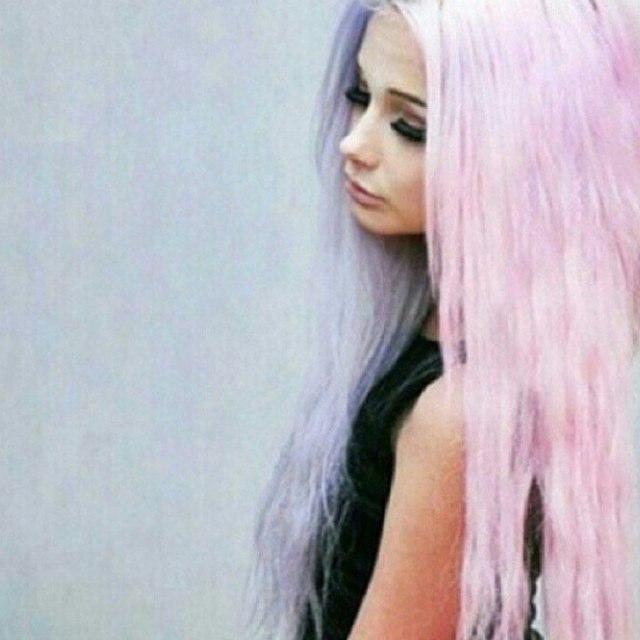 ما اصعب ان يجبرگ الوقت على شي لم تگن تتصور فعله في حياتك