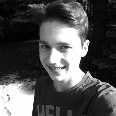 ahoj! skoro nic tady nemám 😂