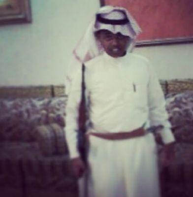 ‏إِن مرت آلآيآم ۈلم ترۈني فهذه تغريدآتي فتذكروني .. و إِن غبَت ۈلم تجدۈني آڪَۈڼ ۈقتهآ بَحآجه للدعآء فآدعۈلي •اخوكم // منصور الخفيفي .. ‏‏
