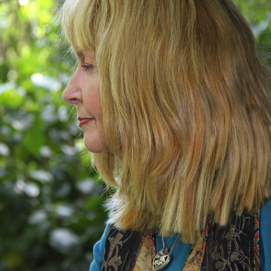 Jungian therapist, archetypal astrologer, emerging sculptress, author, blogger