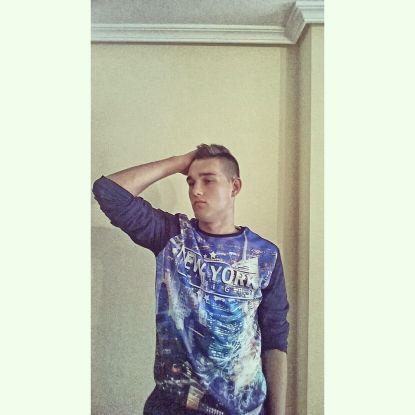 gregor690's profile picture. 