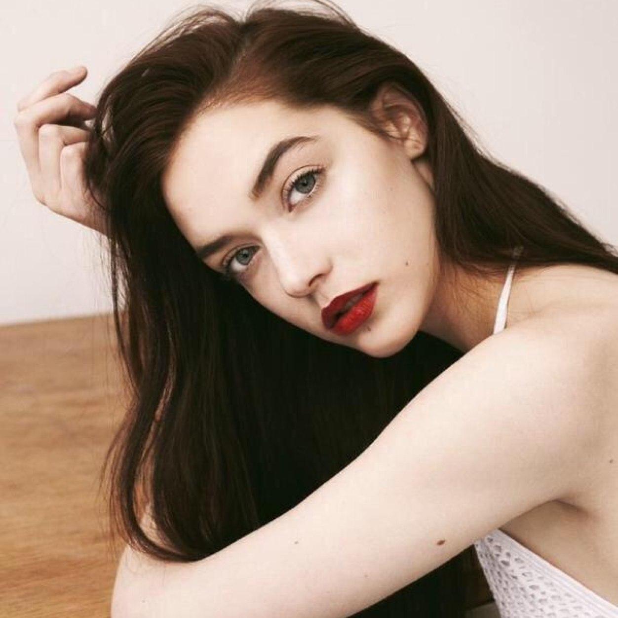 Soldier10Cheryl's profile picture. 20yrs ~cheryl fernandez versini~ jennifer'aniston is kinda hot