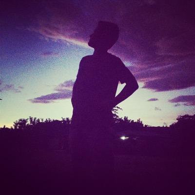 Hey! I'm a 15 year old streamer that lives in Oregon. I mostly play Hearthstone, League of Legends, and Smash. Follow if you want! My main twitter is soyboyman.