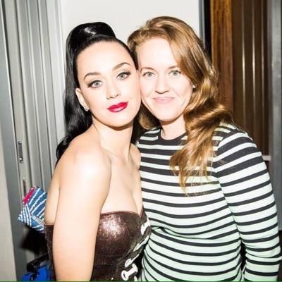 my idol is now 30 saw her 11.5.14 i love pizza i love her unconditionly too @katyperry