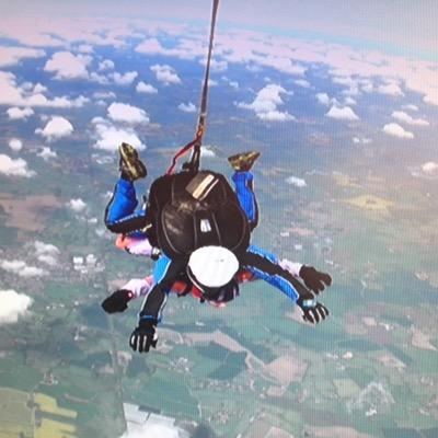 ElsaReeda's profile picture. Skydiving☁️☀️
