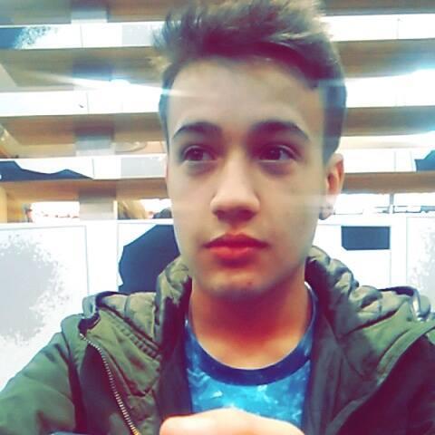 emm im akio and i love macklemore from ireland love girls