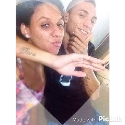 Sorrir sempre, mesmo sem motivos, mesmo com problemas. ✌️