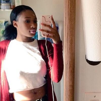 CamYung's profile picture. Getting paid