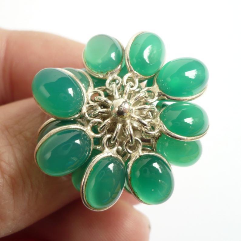 elboem's profile picture. female