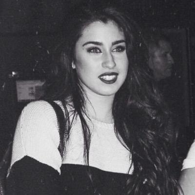 {follow my main} @LaurmaniKorslay •••••••••••••••••••••••••••••••••••••••••••••••••••••••••• @LaurmaniKorslay i'll follow back there
