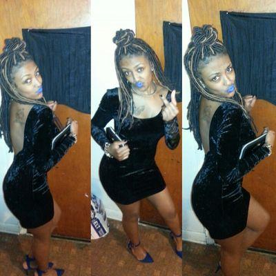 a WISE qirl. Know's her LiMiTS, a SMART qirl know's . iiAm who iiAm, and iiS Proud TO be the SUCCESSFUL Woman that im growing into.!! #Look but dont Stare Bitch