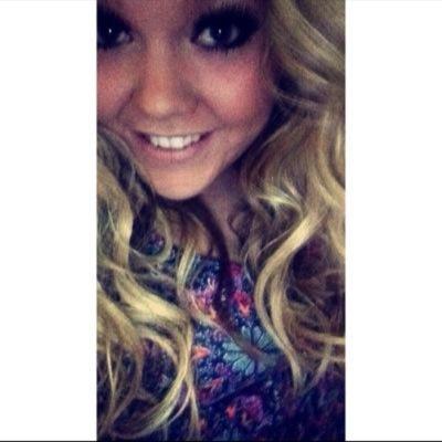 Louise71810556's profile picture. wild girrrrrllll .. my girls&fam x