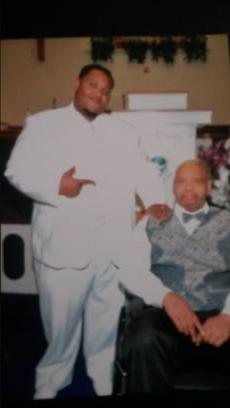 f7baa6c5a6b84de's profile picture. 