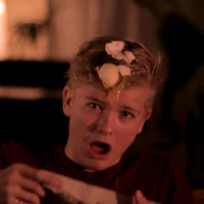 if you wanna be apart of the fan group for @Samson_Blay then follow us!❤️