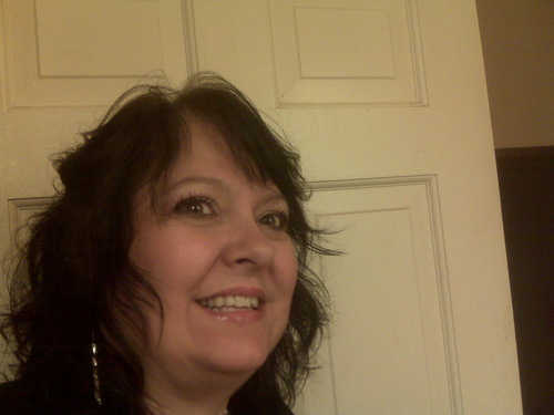 CindyJ0's profile picture. 