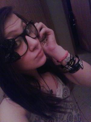 Taken by Brandon wolfe/14 dont judge me/ bands/ love skateboarding/ stay strong my lovely followers.