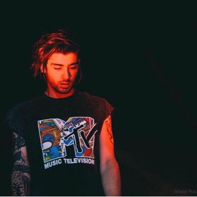 Follow @guccilxrryx because she gave you this free follow and she loves you! Thanks lovely!