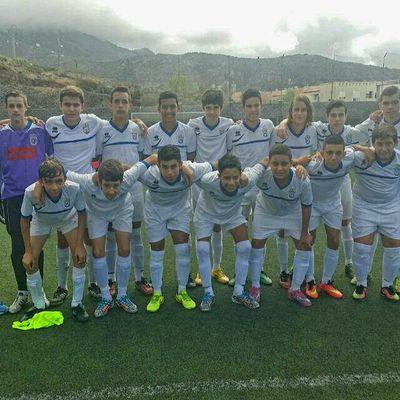 DaDanicharco's profile picture. Desde el 99 jugador de futbol cadete CD Charco del Pino