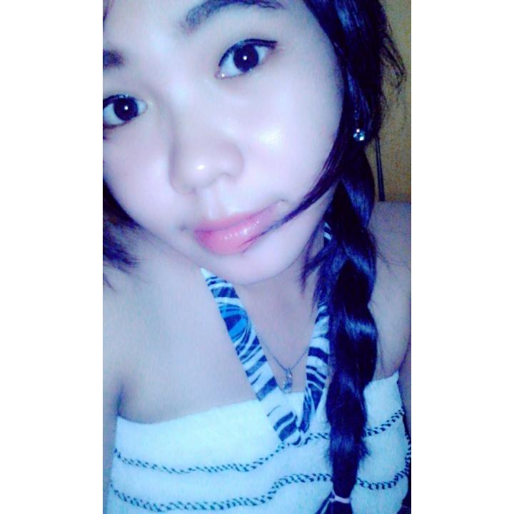 I love Allah♥. I love my mom♥. I love my father♥. I love my family♥. I || ig: @Fiidacil || 
http://t.co/7EomBUHVSH | Path:Fiida cila